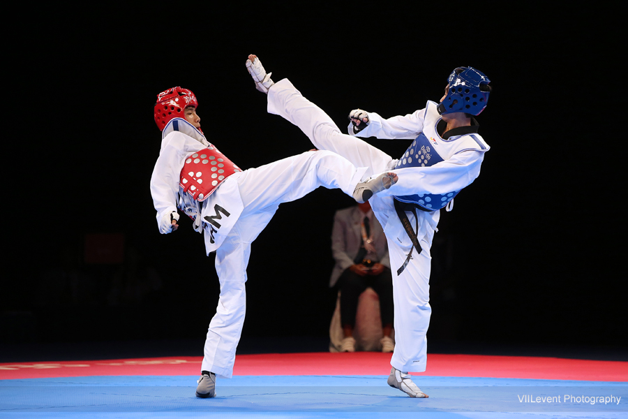 Sports Photographer - 28th SEA Games 2015 Taekwondo, Ming Wei NG vs ...