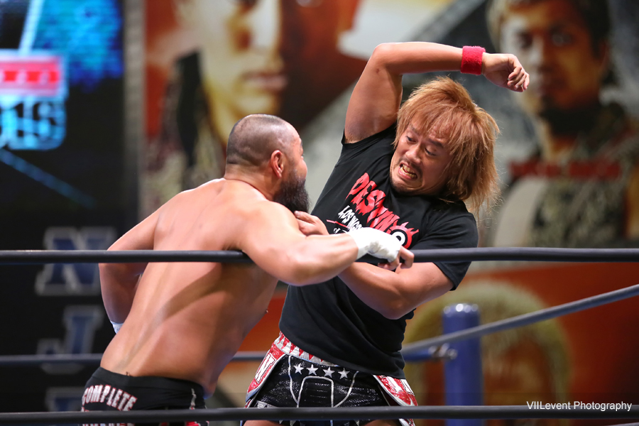 Photographer - Chara Expo 2016, New Japan Pro Wrestling